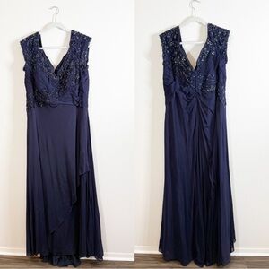 Montage by Mon Cheri Navy Blue Beaded Maxi Dress Formal Gown Size 20W
